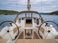 Dufour 382 Grand Large — Detail