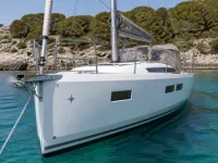 Jeanneau Sun Odyssey 410 — vorn
