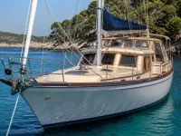Siltala Nauticat 11 m — vorn