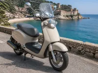Aprilia Compay 125 Custom — front