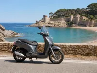 Aprilia Compay 125 Custom — side