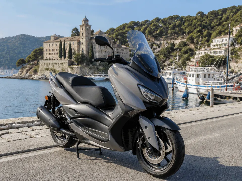 Yamaha XMAX 400