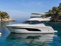 Cayman 30 Fly — profil