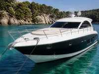 Cranchi Mediterranee 50 — vorn