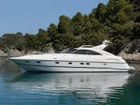 Cranchi Mediterranee 50 — seitlich