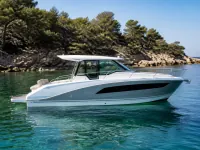 Jeanneau Cap Camarat 10.5 WA — lateral