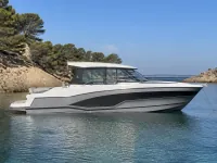 Jeanneau Cap Camarat 12.5 WA — side