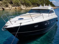 Princess V58 — vorn
