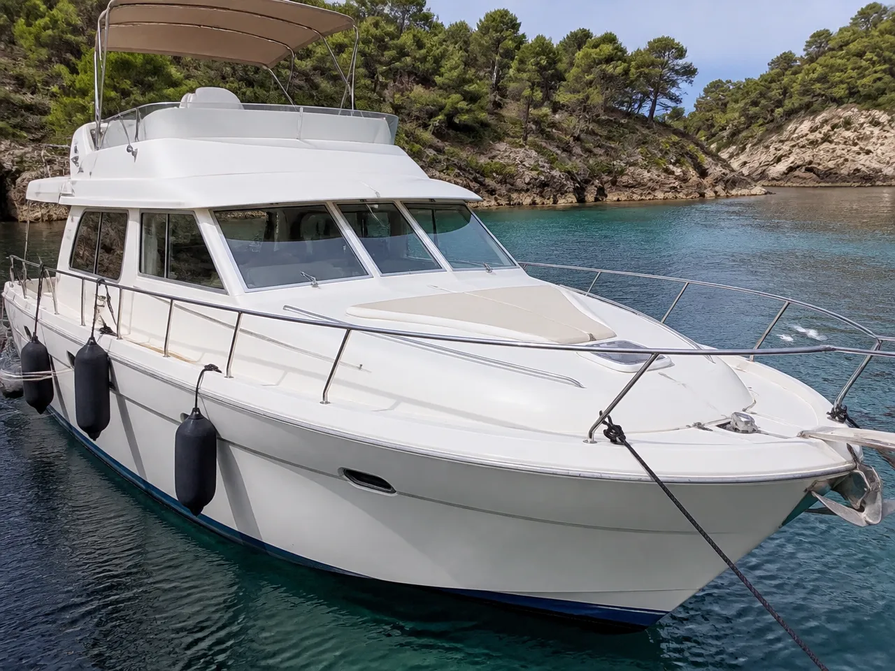 Rodman 1100 — frontal