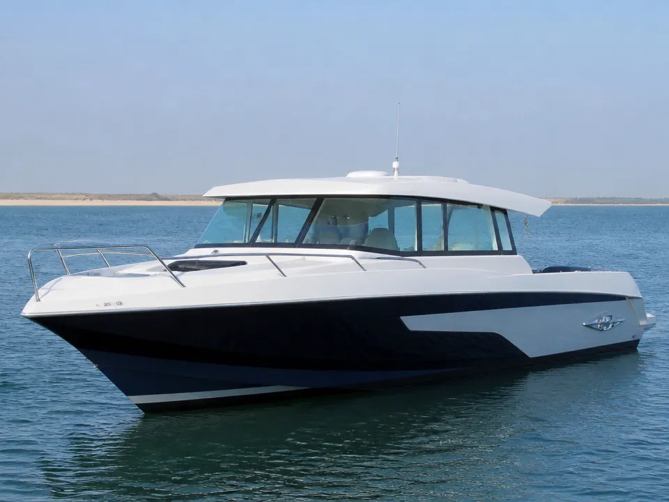 Al Muhairy 35 ft