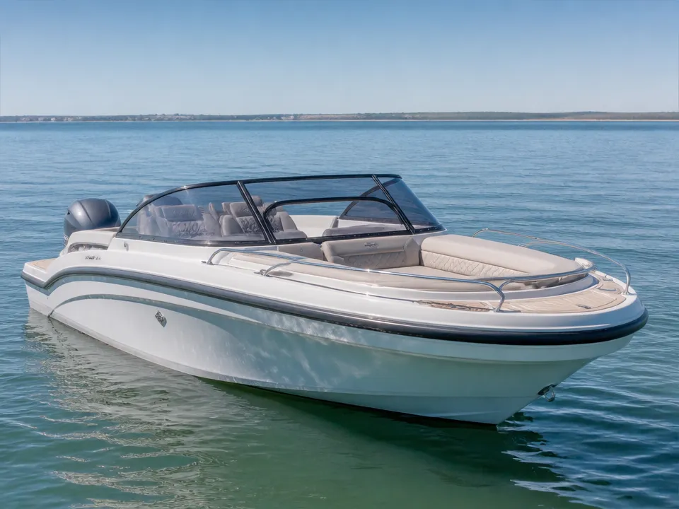 AS Marine 32