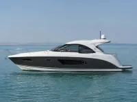 Beneteau Gran Turismo 41 — сбоку