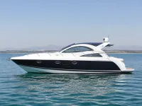 Fairline 40 — сбоку