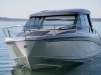 Silvercraft SC31 — الأمام