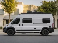 CAMPR Gladiator XLE — side