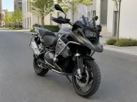 BMW R 1250 GS Adventure — спереди