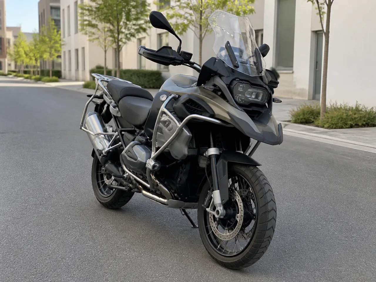 BMW R 1250 GS Adventure — спереди