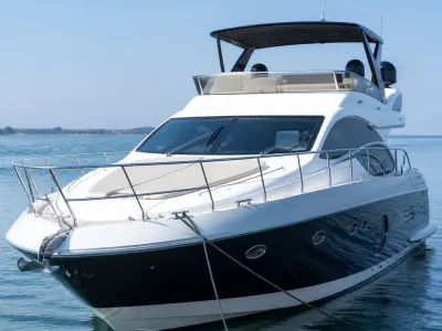 Azimut 45 ft