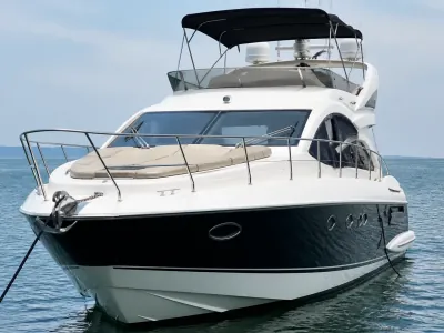 Azimut 52 ft