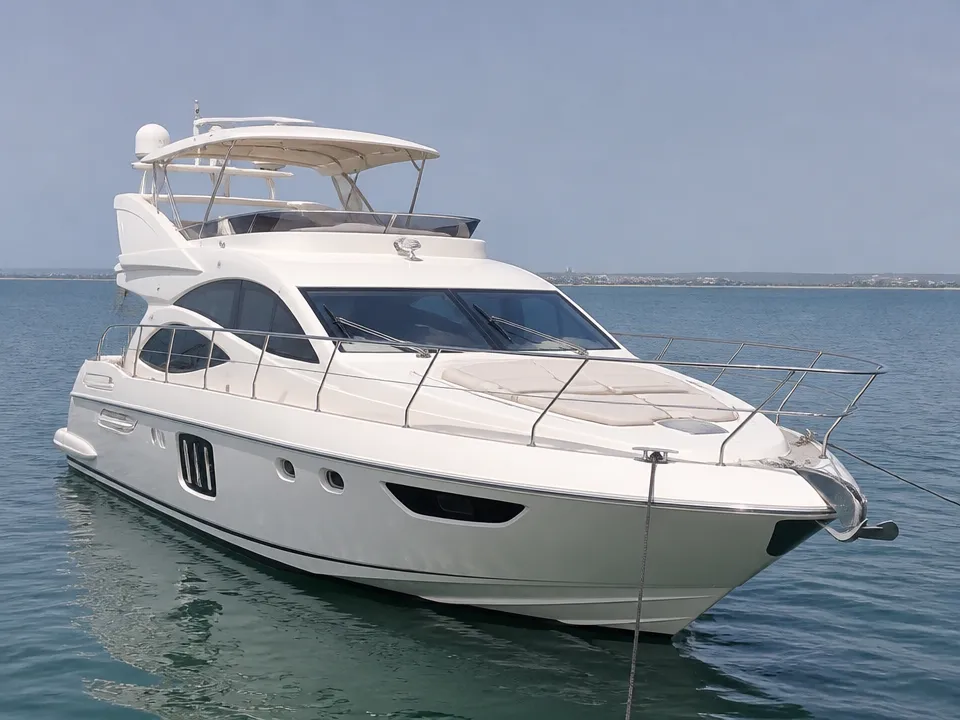 Azimut 55 ft