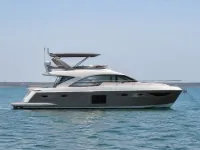Azimut 55 ft — पार्श्व