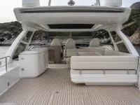 Azimut 70 ft — विवरण