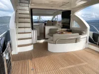 Fairline 75 ft — деталь
