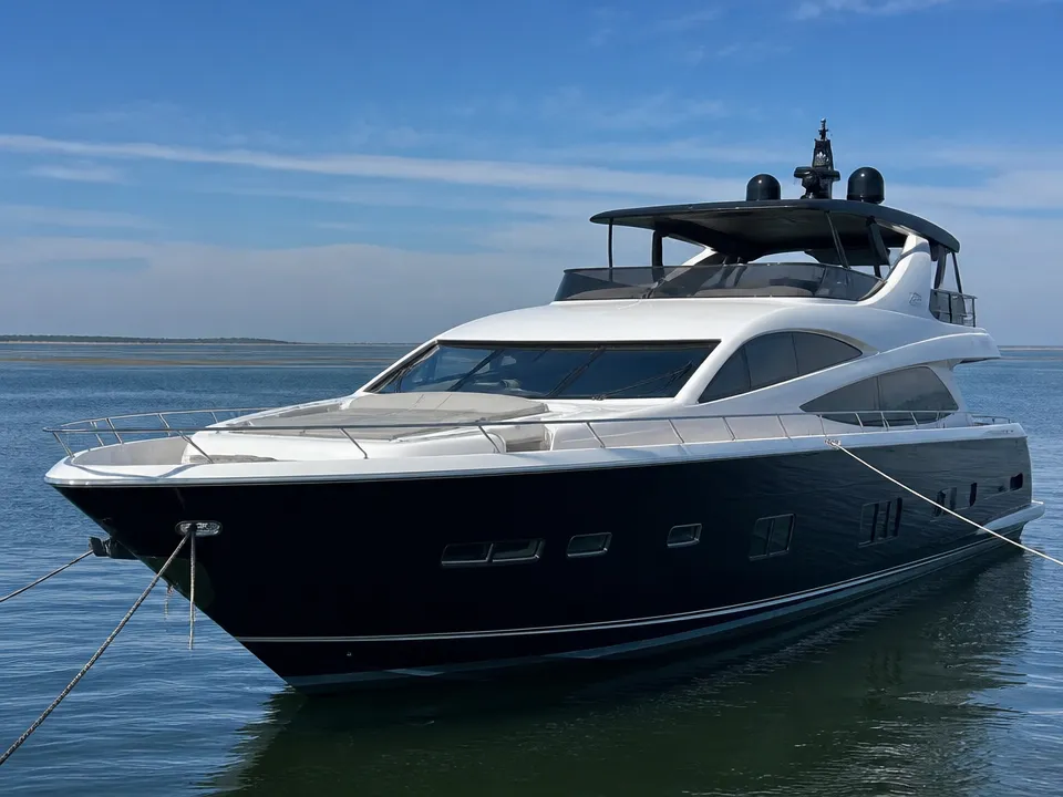 Fairline 95 ft