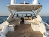 Majesty 40 ft — विवरण
