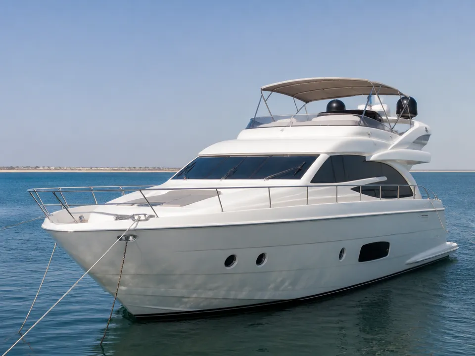 Majesty 68 ft