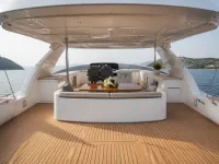 Majesty 88 ft — деталь
