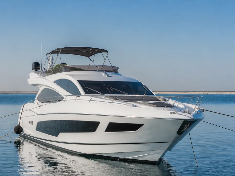 Sunseeker 84 ft
