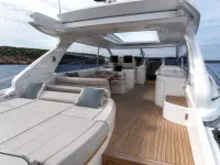 Sunseeker 84 ft — विवरण