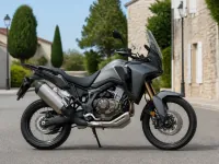 Honda CRF1000L Africa Twin — сбоку
