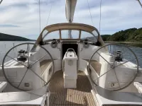 Beneteau Oceanis Clipper 393 — detail