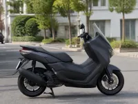 Yamaha NMax 155 — side