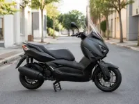 Yamaha XMax 250 — الجانب