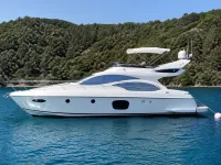 Azimut 50 — side
