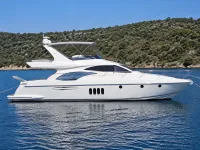 Azimut 55 Fly — сбоку