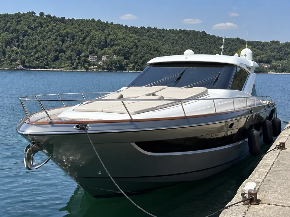 Custom 10m Motoryat