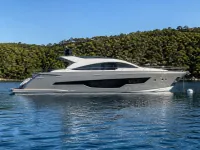 Custom 20m Motoryat — yan