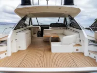 Fairline Squadron 74 — تفصيل