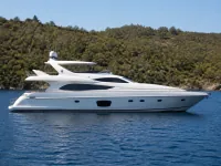 Falcon 80 — side