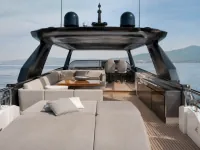 Ferretti Yachts 870 — деталь