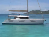 Custom Built 30 — ด้านข้าง