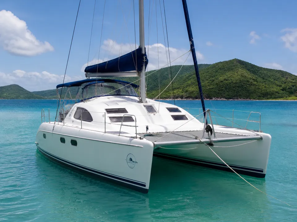 Island Spirit 410