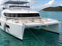 Serenity 71 — vorn