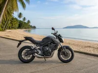Honda CB 650F — side