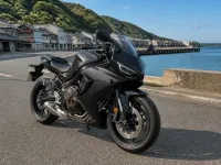 Honda CBR 650R — ด้านหน้า