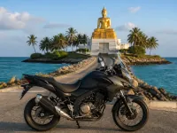 Suzuki V-Strom 650 — сбоку